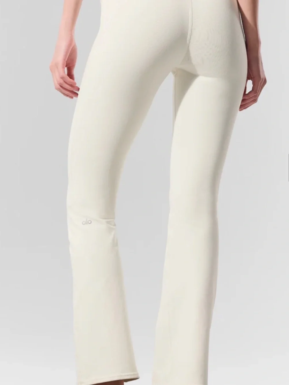ALO Ivory Airbrush High-Waist 7/8 Bootcut Legging Size XS
